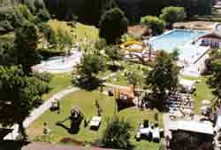 Schwimmbad 2 k